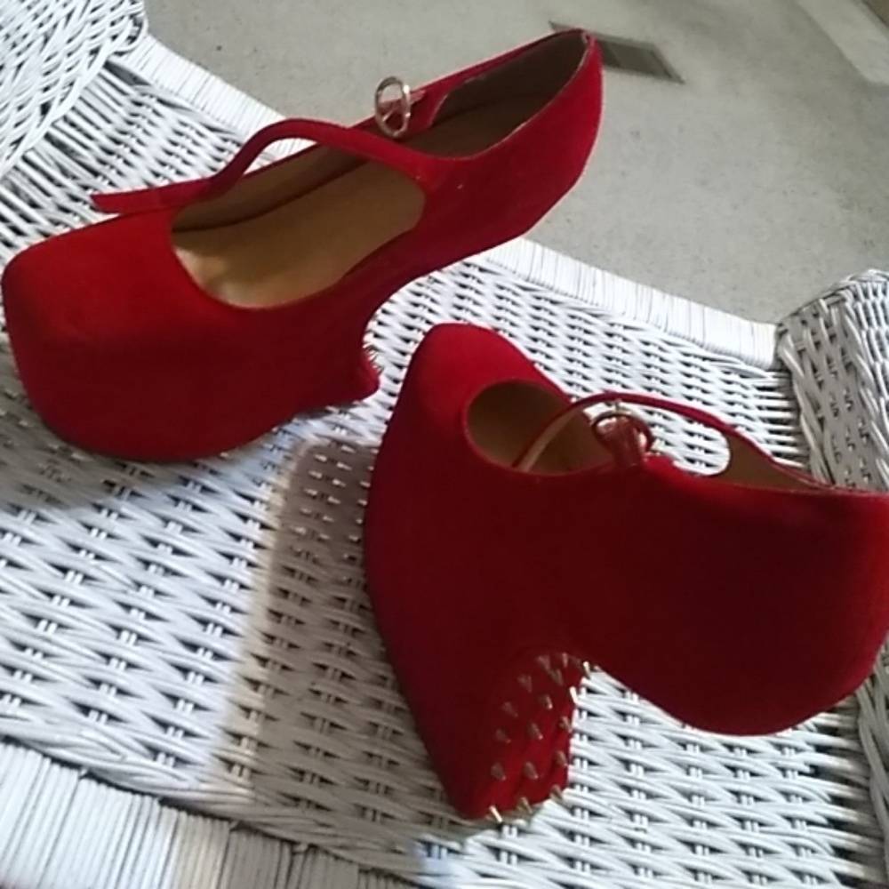 Machi Red Velvet  5" High Spiked Platforms